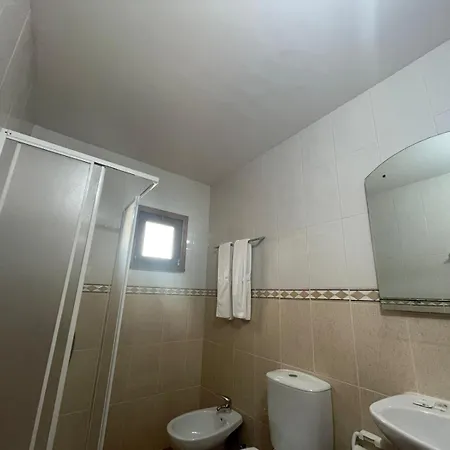 Campismo Rural Rio Caldo Pensión 3*