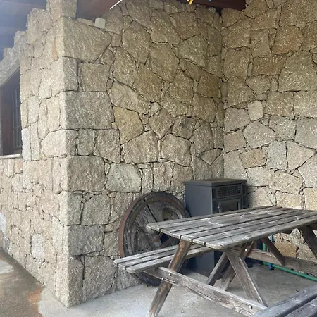 Campismo Rural Rio Caldo Pensión Gerês