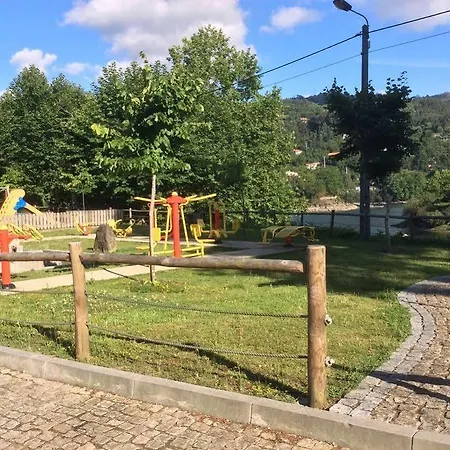 Campismo Rural Rio Caldo 3*