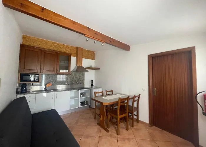 Quinta De Fundoes 게스트하우스 3*