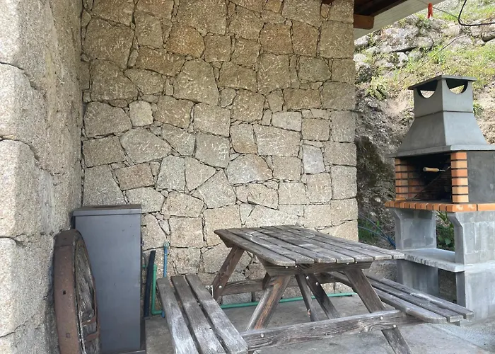 Quinta De Fundoes 3* Gerês